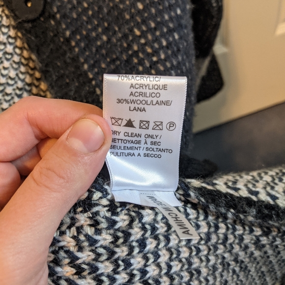 Suncoo Sweater - Picture 8 of 10